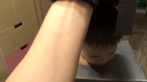 ? Как сделать костюм РОБОТА из картона. Костюм для праздника.