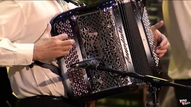 Chevauchée Andalouse par l' Orchestre Dominique Moisan смотреть онлайн