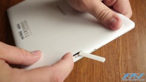Как вставить карту microSD в Lenovo Tab 2 A10-70 (XDRV.RU)