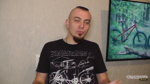Спейсер (ТРУБКА) каретки Hollowtech 2. ОТВЕРСТИЕ в кареточном стакане. ЗАЧЕМ?