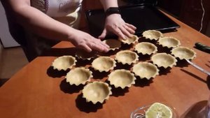 Бабушкин рецепт! Пирожные корзиночки со взбитыми сливками