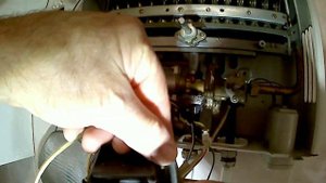 Замена блока управления газовой колонки. На примере Zanussi GWN 12 Fonte. Guru from the USSR.