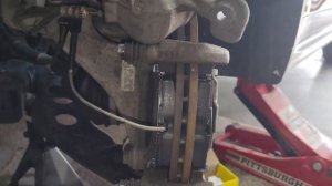 BMW X1 F48 Front brake pad replacement