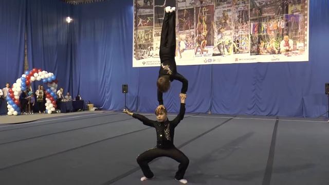 Муж группы Боровых Лев, Мурашко Илья смотреть онлайн