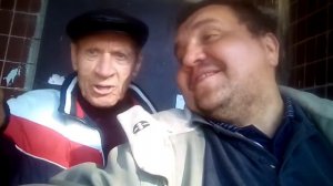 С голубого ручейка начинается река ну а дружба начинается с бутылки1