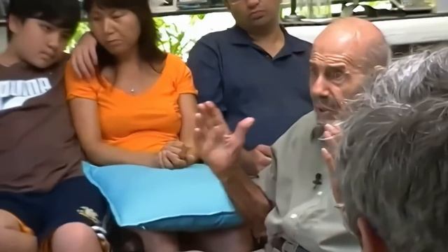 Жака Фреско перебивает сторонник теорий заговора.. смотреть онлайн