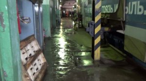 на крыше 2014  депо заливает 2017 два бездельника