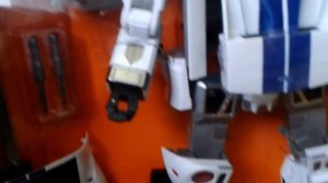 Робот-трансформер RoadBot 1:24 автомобиль Ford Mustang FR500C светом и звуком