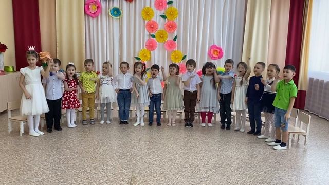 8 Марта-Мамин день смотреть онлайн