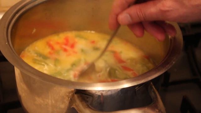 ЧАУДЕР С ОВОЩАМИ, СЫРОМ И СЛИВКАМИ смотреть онлайн