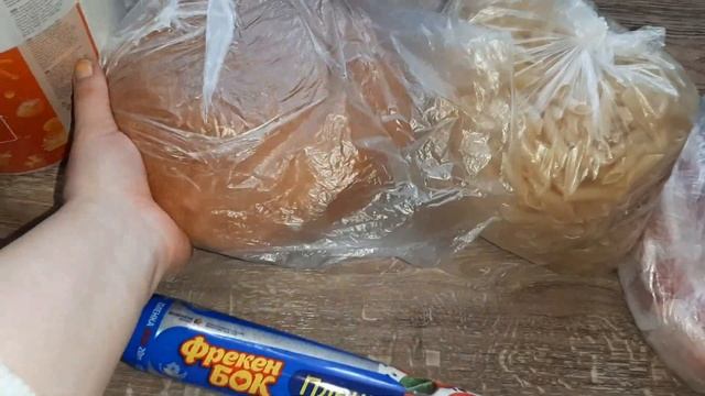 Простое меню: Засолка рыбы, Хек под шубкой, Ореховая колбаска, Пальчики, Отбивная в сыре