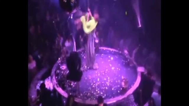 Воздушные гимнасты (ТЦ Вегас) смотреть онлайн