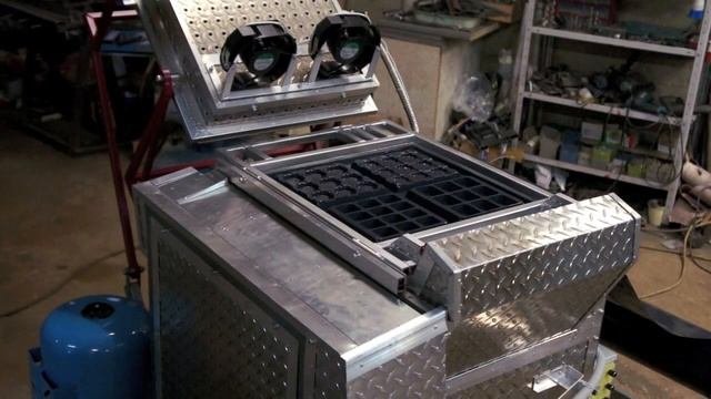 Вакуум формовочный аппарат авоматическая рамка и обрезка  (Vacuum Forming Equipment)