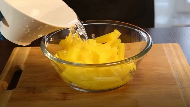 Теплый салат с маринованным дайконом