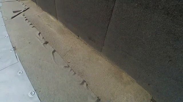 Монтаж ПВХ мембраны на НЕРОВНОЕ основание. Необычная система крепежа для старой стяжки.