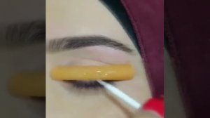 Коррекция и моделирование бровей + ламинирование ресниц ?