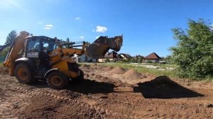 JCB 3CX - Заміна ковша та вирівнювання ґрунту / Замена ковша и выравнивание участка