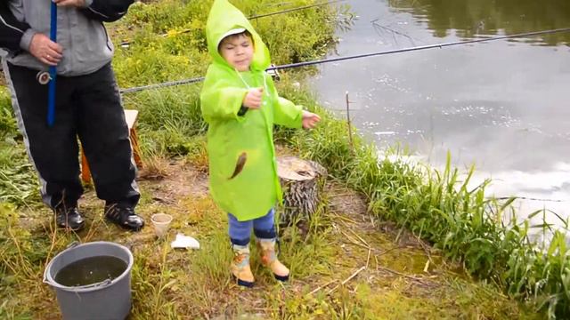 Перша рибалка смотреть онлайн