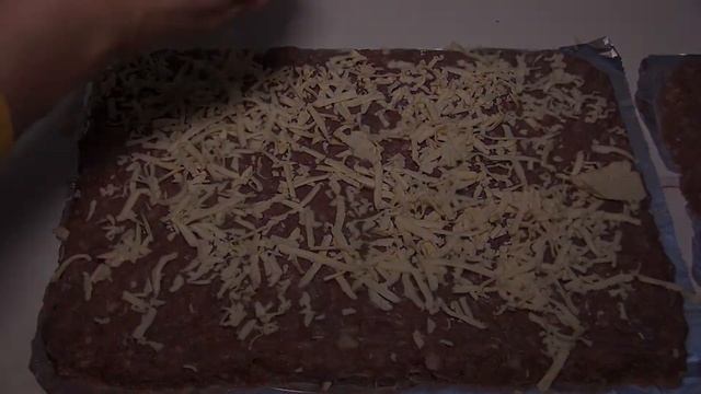 Рулет из говяжьего фарша с яйцами! смотреть онлайн