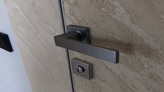 Ремонт в квартире част 2, Орак панели, скрытые двери, бетонный потолок, душ с потолка. смотреть онлайн