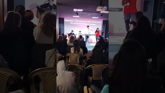 Дмитрий Притула песня обернись