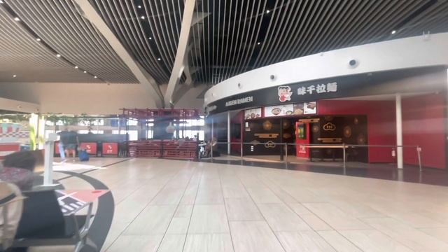 Rome–Fiumicino International Airport | Leonardo Da Vinci | Food & Travel by Marie смотреть онлайн