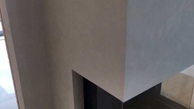 Отделка камина Мокрым шелком Декоративная штукатурка