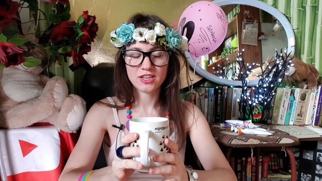 ФРАЗЫ И ЖЕСТЫ ДЕВУШКИ, КОТОРОЙ ВЫ НРАВИТЕСЬ смотреть онлайн