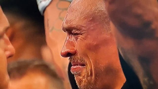 Слёзы радости. Усик Джошуа смотреть онлайн