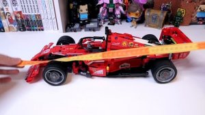 ЛЕГО Ferrari F1 - Болид Формулы 1