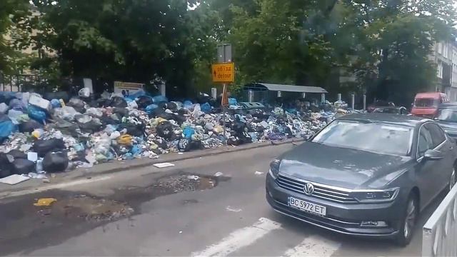 Мусор во Львове. Надоело! смотреть онлайн