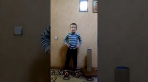 Потому что я Бэтмен. Репетируем песню к Новому году