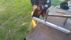 лучший зажим для верстака или сварочного стола