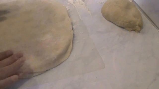 Приготовление пельменей с помощью пельменницы