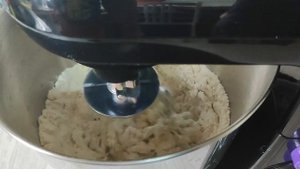 тесто в планетарном миксере kitfort kt-3046-1