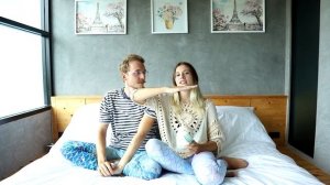 Урок плавания от русалок: делаем красивую волну!