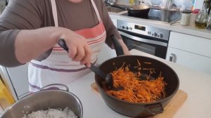 Плов без мяса!Курочка жареная!Салат!