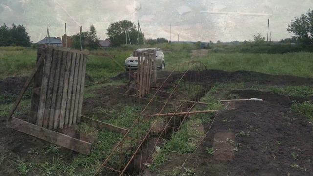 Ленточный фундамент своими руками, копаю + арматура смотреть онлайн
