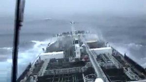 Шторм в проливе Дрейка!