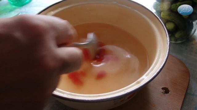 Огурцы консервированные с кетчупом. Заготовка на зиму смотреть онлайн