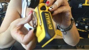 DeWALT DLC044 - DeWALT Lampe 18v - DeWALT Strahler - 20V MAX* LED HAND HELD WORKLIGHT