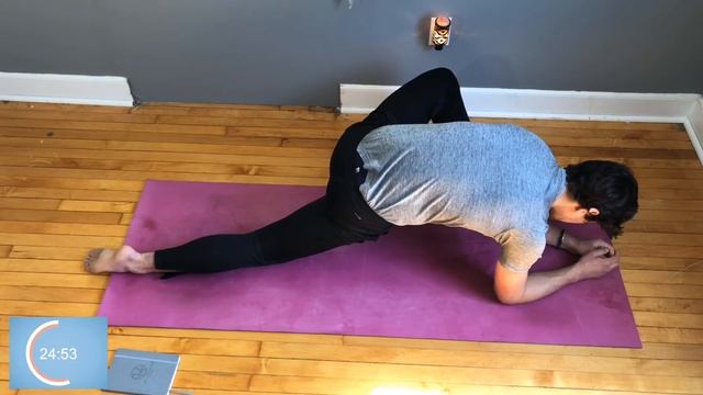 Yin Yoga: Meditation and Letting Go [No Props] смотреть онлайн