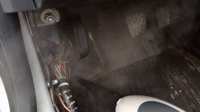 Чистка салона автомобиля паропылесосом Karcher SV 1905