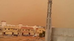 Песчаная буря в  пустыне