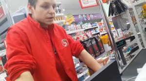 Кассир не отдаёт сдачу | Романус