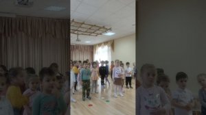 Ритмический танец-зарядка.Карабас