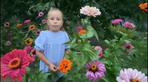 Дети поздравляют любимого воспитателя с Днём Рождения!