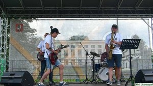 Кавер-группа "Твои шумные соседи". Районы-кварталы ("Звери")