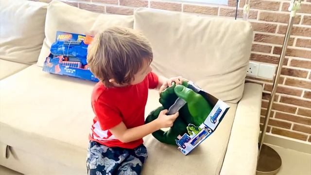 День мужика, подарки и поздравления мужикам смотреть онлайн