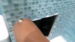 Расширяю сантехнический люк